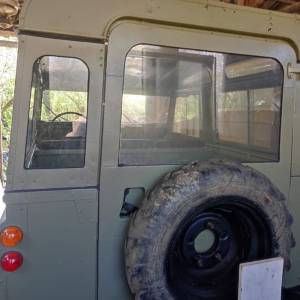 Prodajem Land Rover 3-88, 1968. godište