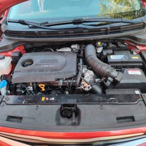 Prodajem navedeni auto Kia Stonic