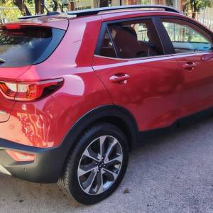 Prodajem navedeni auto Kia Stonic