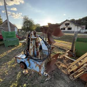Prodajem plug lemken opal 180