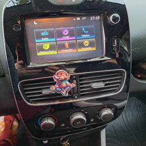 Prodajem renault clio lV