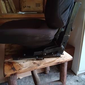 Prodajem sjedalo za Zetor 7245