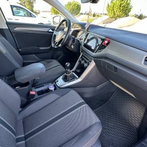 Prodajem WV T-roc 1.0 TSI, stanje odlično