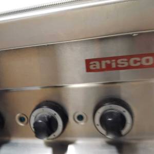Profesionalni električni štednjak sa pećnicom - Arisco ER722K