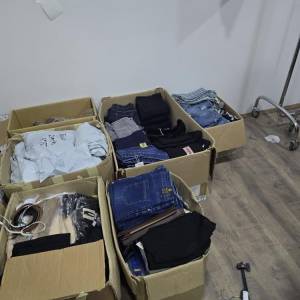 Rasprodaja Ženske Odjeće