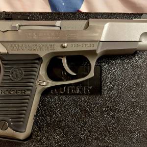 Ruger P85 mkII 9x19