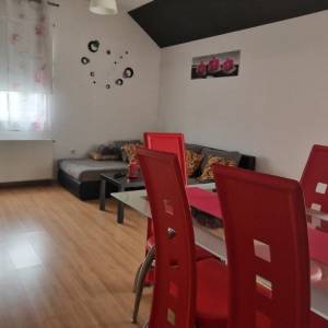 SESVETE, KUĆA SA STANOM I VELIKOM RADIONICOM 200 m2 (prodaja)