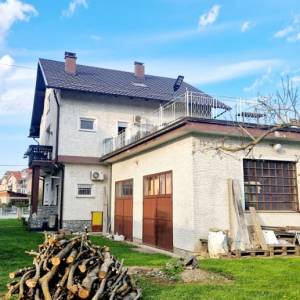 SESVETE, SOPNICA, KUĆA 336 m2 I NA PARCELI 1819 m2 (prodaja)