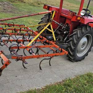 Sjetvospremac EKS235
