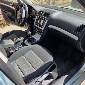 Škoda Octavia 1,6 TDI,   2010 g.