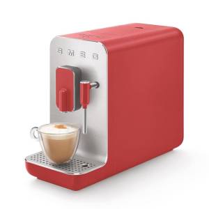 SMEG dizajnerski automatski aparat za kavu. Novo
