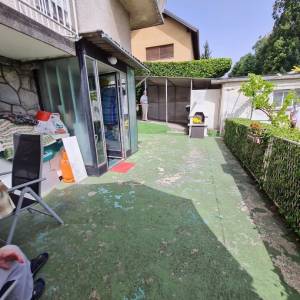 SREBRNJAK - KUĆA ZA RENOVIRANJE ILI RUŠENJE- PARCELA 556M2 (prodaja)