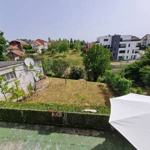 SREBRNJAK - KUĆA ZA RENOVIRANJE ILI RUŠENJE- PARCELA 556M2 (prodaja)