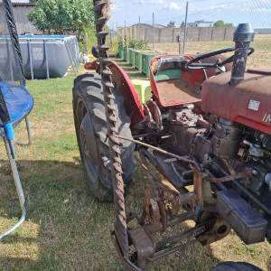 Traktor 533