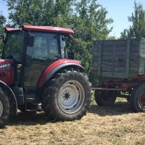 Traktor Case Farmall 85 A | slican New Holland Steyr