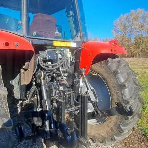 TRAKTOR MASSEY FERGUSON 5465
