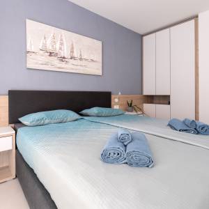 UMAG prvi red more! 25m promenada/bazen/recepcija/Lux!