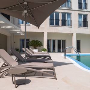 UMAG prvi red more! 25m promenada/bazen/recepcija/Lux!