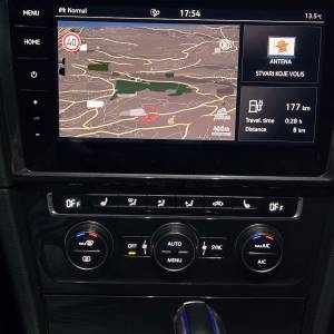 Golf 7 (e-GOLF) BOGATI PAKET OPREME