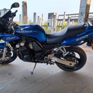 Yamaha fazer fzs 600