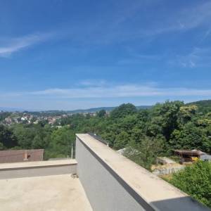 ZAGREB, SV. DUH, STAMBENA ZGRADA 5 STANOVA SA GARAŽAMA (prodaja)