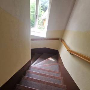 ZAGREB, SVETICE - BORONGAJ OKRETIŠTE, KUĆA 225 m2 SA VRTOM (prodaja)