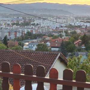Zagreb - Vrapče ( Jačkovina ) garsonijera 20m2, terasa 25m2, pogled