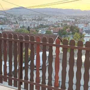 Zagreb - Vrapče ( Jačkovina ) garsonijera 20m2, terasa 25m2, pogled