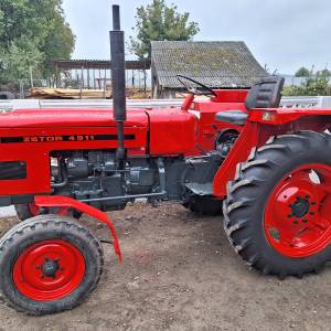 Zetor    4911