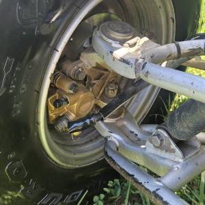 AEON Cobra 220, 2007 god., registriran + dvije prikolice + pokolon