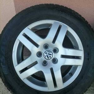 Aluminijske felge i zimske gume Sava 195/65 R15