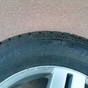 Aluminijske felge i zimske gume Sava 195/65 R15