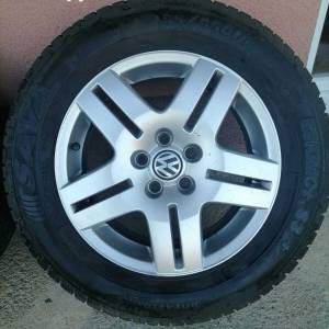 Aluminijske felge i zimske gume Sava 195/65 R15