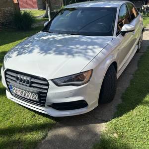 Audi A3 1,6 TDI Limousine S-Line