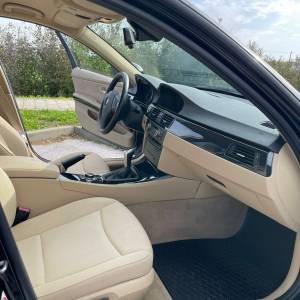 BMW serija 3 Touring 318i