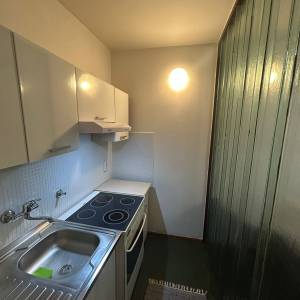 GARSONJERA STUDENTSKI GRAD-GORNJA DUBRAVA, VISOKO PRIZEMLJE (od 01.12)