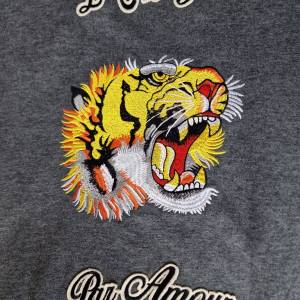 GUCCI siva majica dugi rukav (3XL)