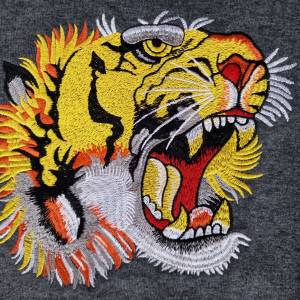 GUCCI siva majica dugi rukav (3XL)