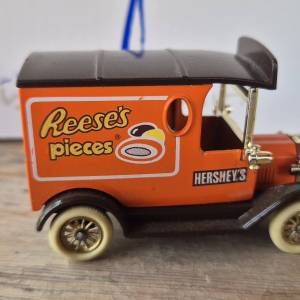 HITNO kolekcija metalnih autica Lledo