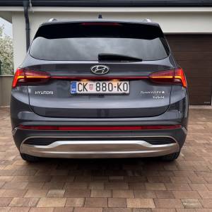 Hyundai Santa Fe 1,6 T-GDI HEV, 4WD, 7 sjedala, 4x4, registriran 06/26