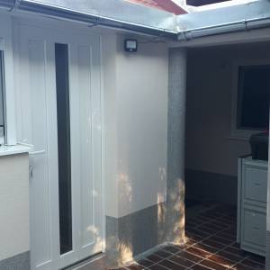 IZNAJMLJUJEM STAN ,MALA KUČA SA DVORIŠTEM I VRTOM.50M2,Ferenščica l