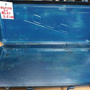 Kablovi za struju, antene, uređaje, 1 euro/kom.