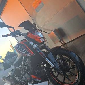 Ktm duke 125