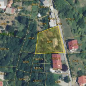 Kuća sa zemljištem, Zagreb, Kustošija