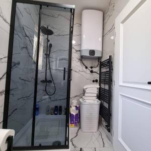 Opatija, luksuzan stan 2S+DB s parkingom, najam (iznajmljivanje)