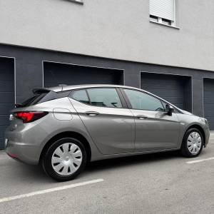 OPEL ASTRA 1.6CDTI /129tkm/prvi vlasnik/HR auto/servisna knjiga/