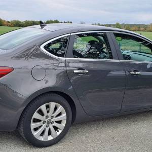 Opel Astra 1,7 CDTI  -PRILIKA!!