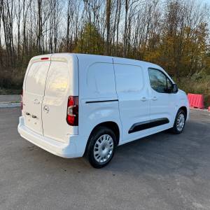 OPEL COMBO 1.5 BLUE HDI CARGO EDITION, MATRIX SVJETLA, N1 vozilo, 2025