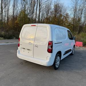 OPEL COMBO 1.5 BLUE HDI CARGO EDITION, MATRIX SVJETLA, N1 vozilo, 2025