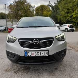 Opel crosland
